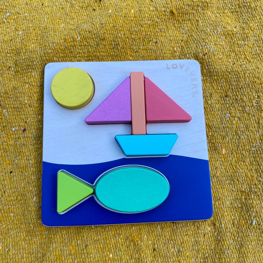 LOVEVERY wooden boat and tree puzzle